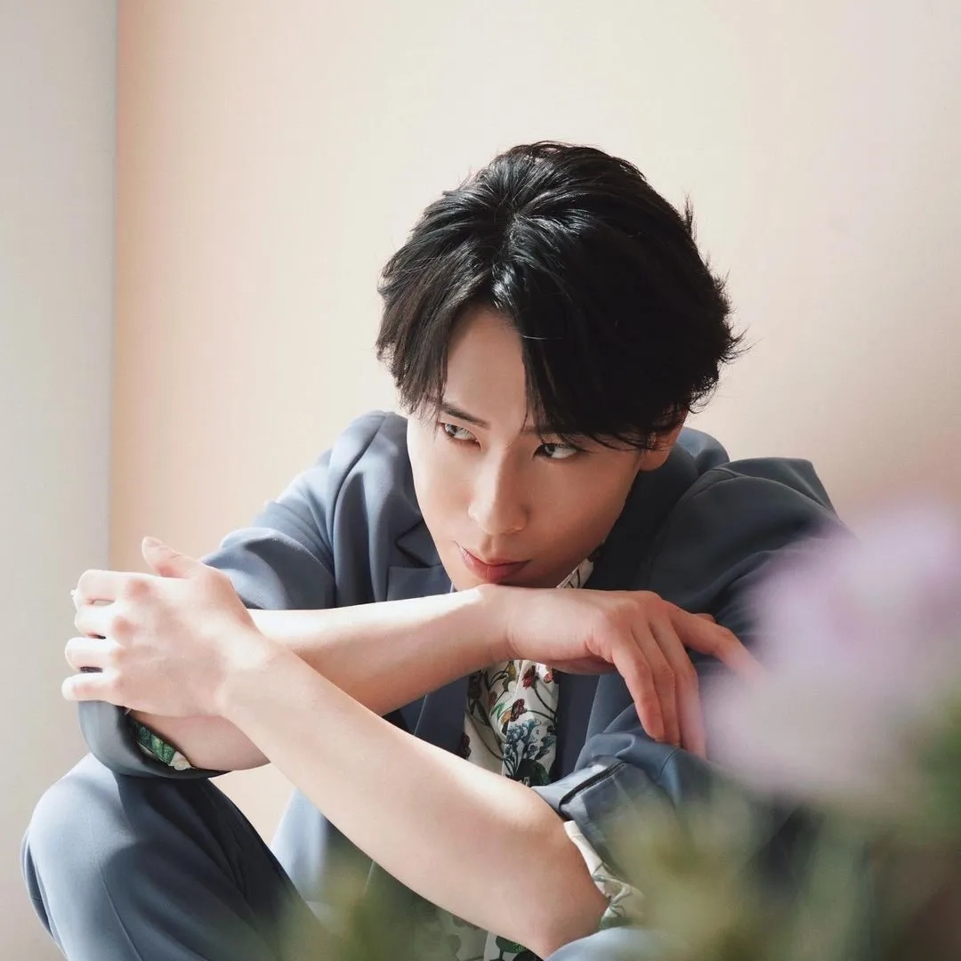宮舘涼太